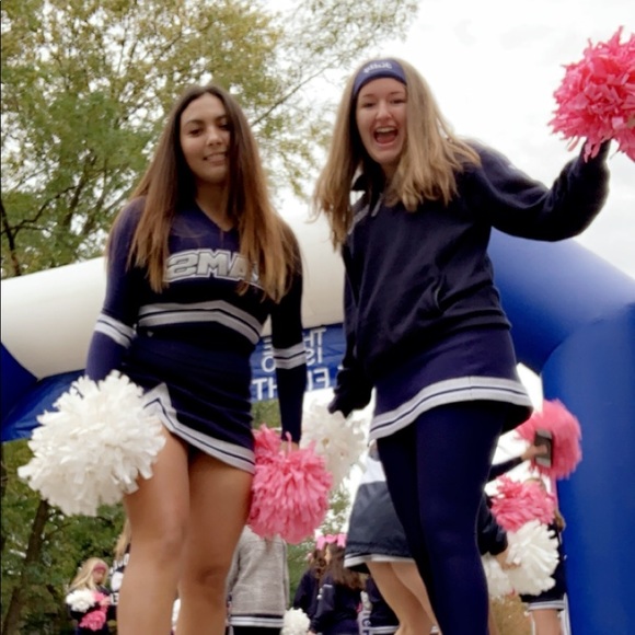 Meet your Posher, Kelly - Picture 4 of 4